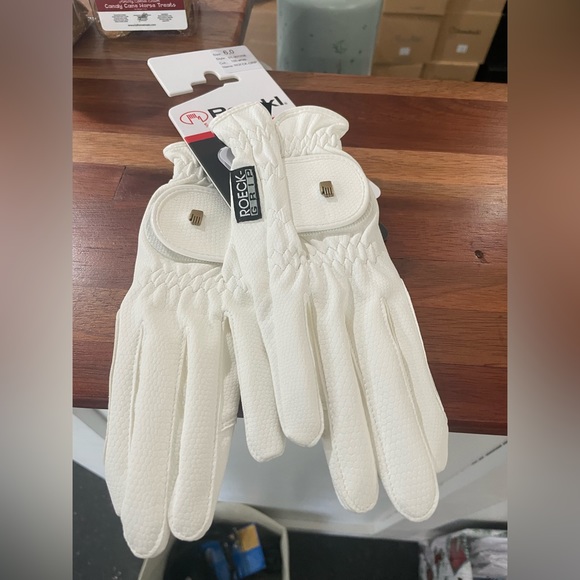 Roeckl Accessories Roeckl Gloves Nwt Poshmark